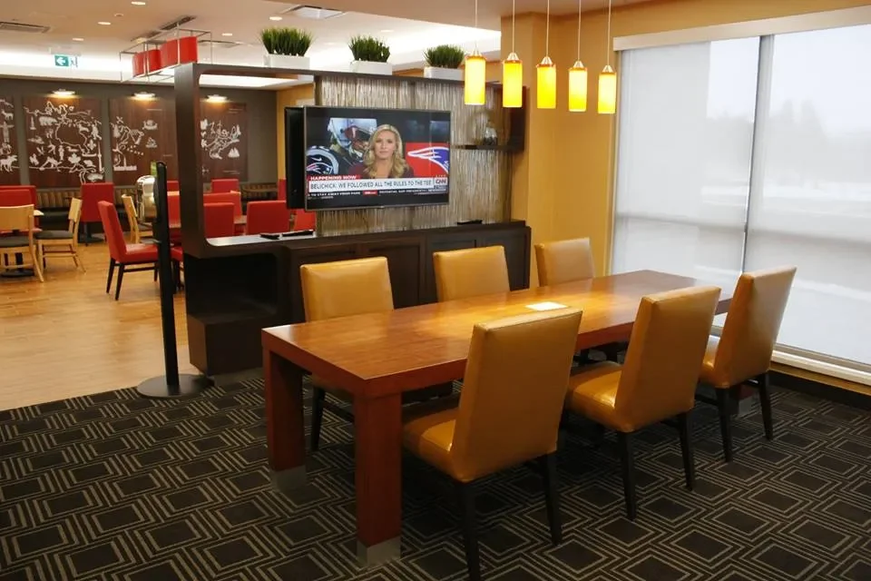 Hotel Dining Area2 - Floortrends